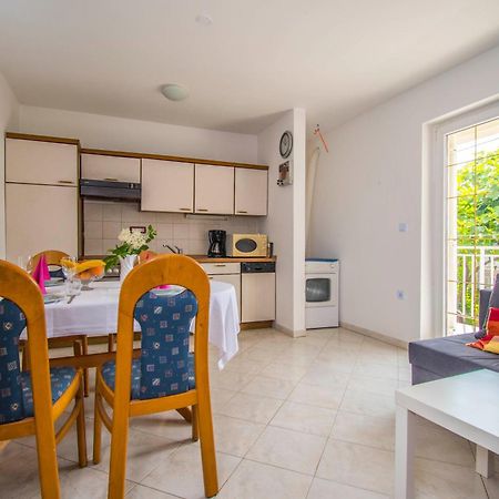 Apartments Relax Near Opatija Bilik gambar