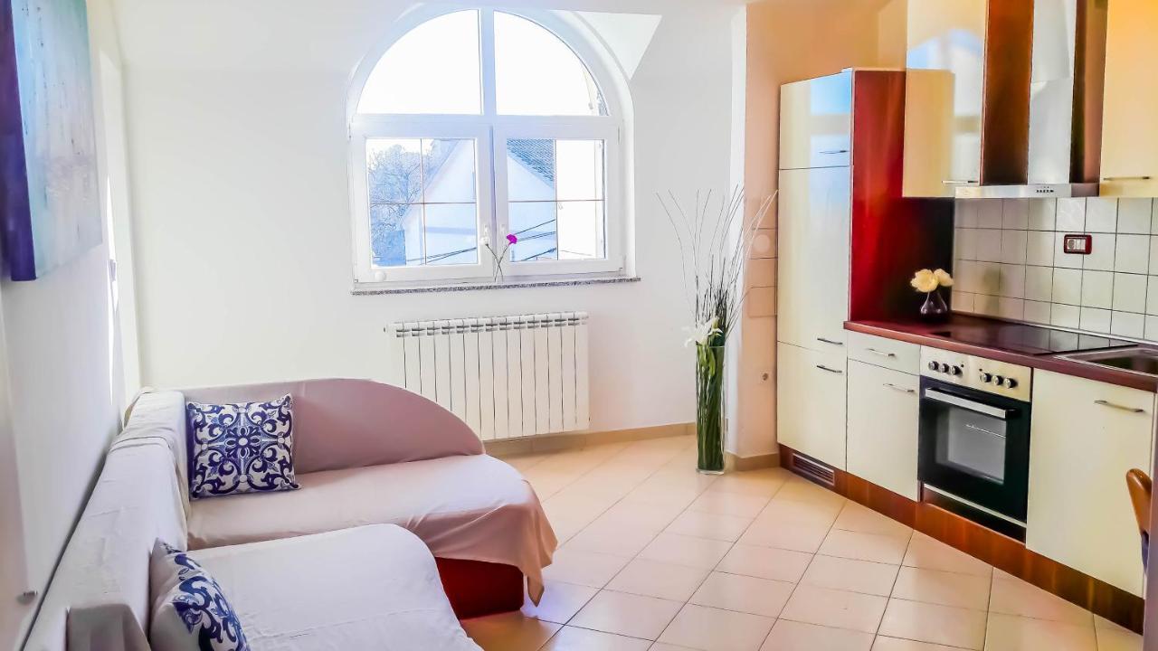 Apartments Relax Near Opatija Luaran gambar