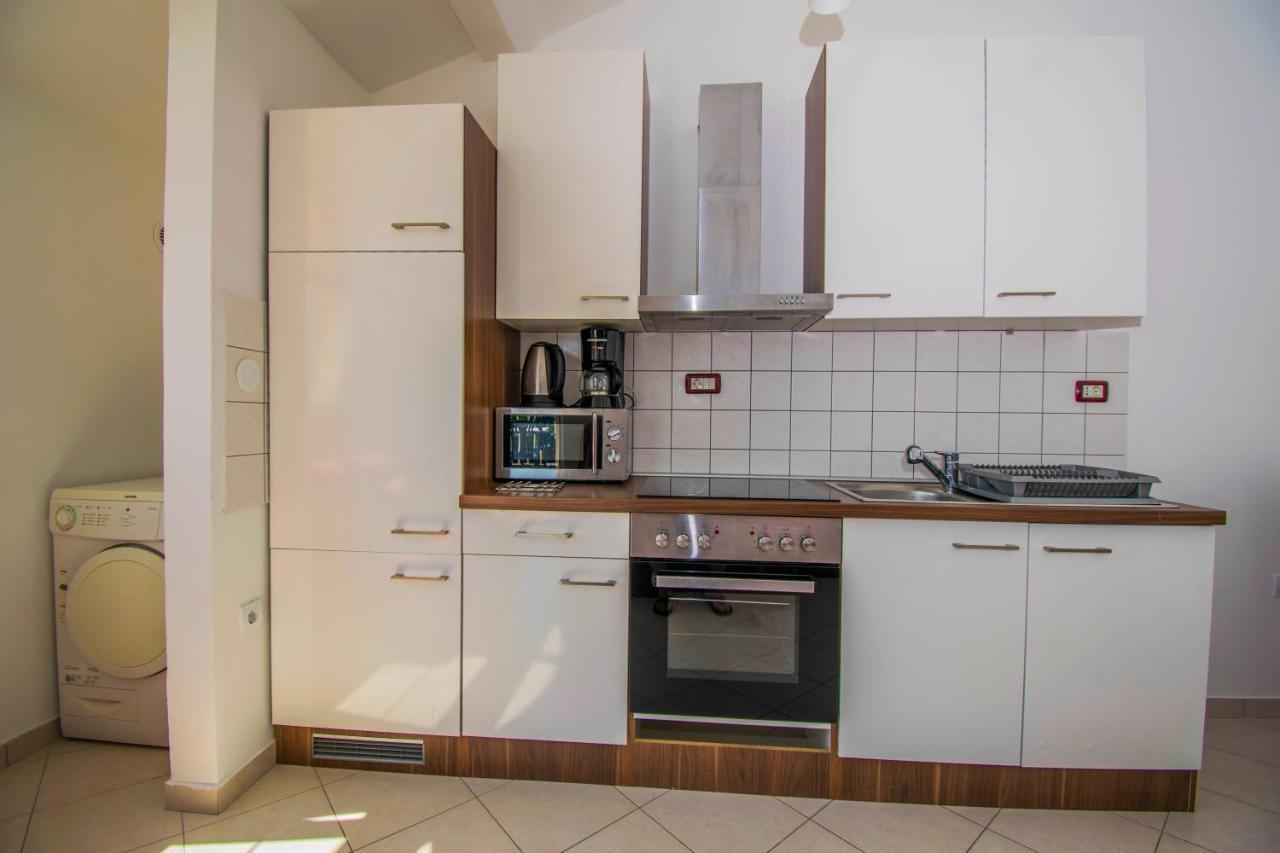 Apartments Relax Near Opatija Luaran gambar
