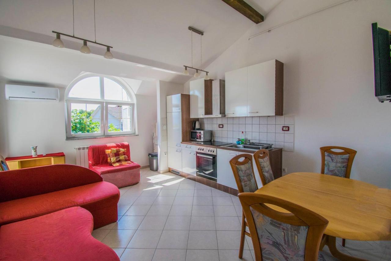 Apartments Relax Near Opatija Luaran gambar