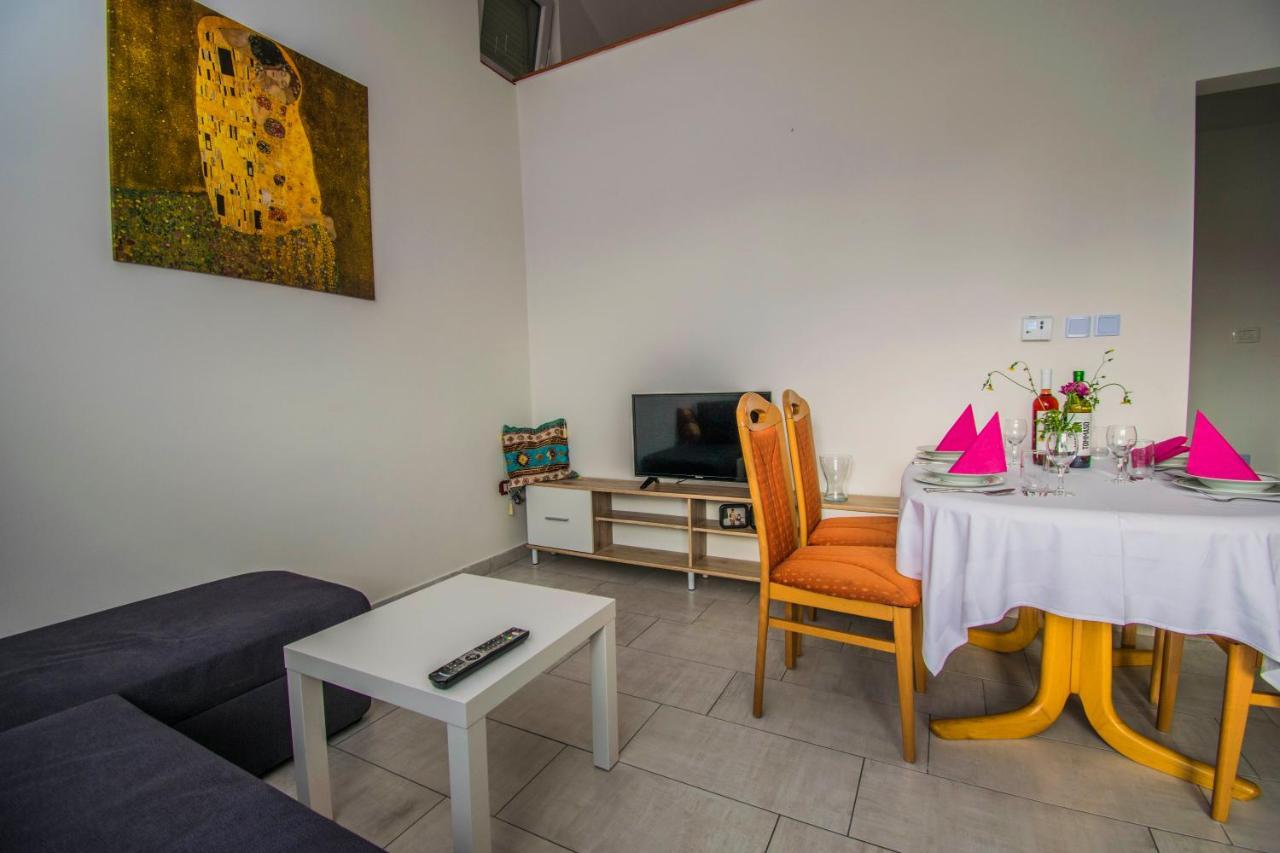 Apartments Relax Near Opatija Luaran gambar