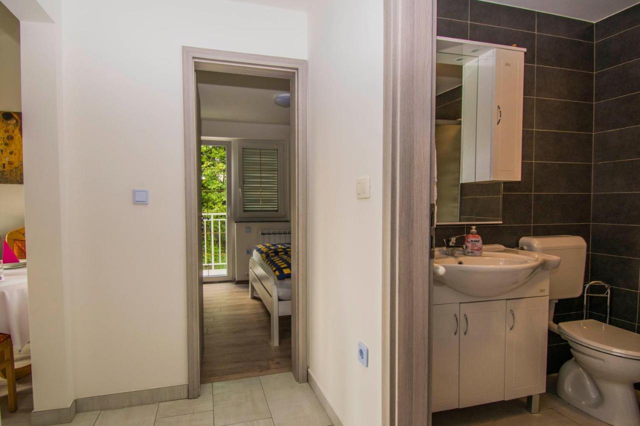 Apartments Relax Near Opatija Luaran gambar