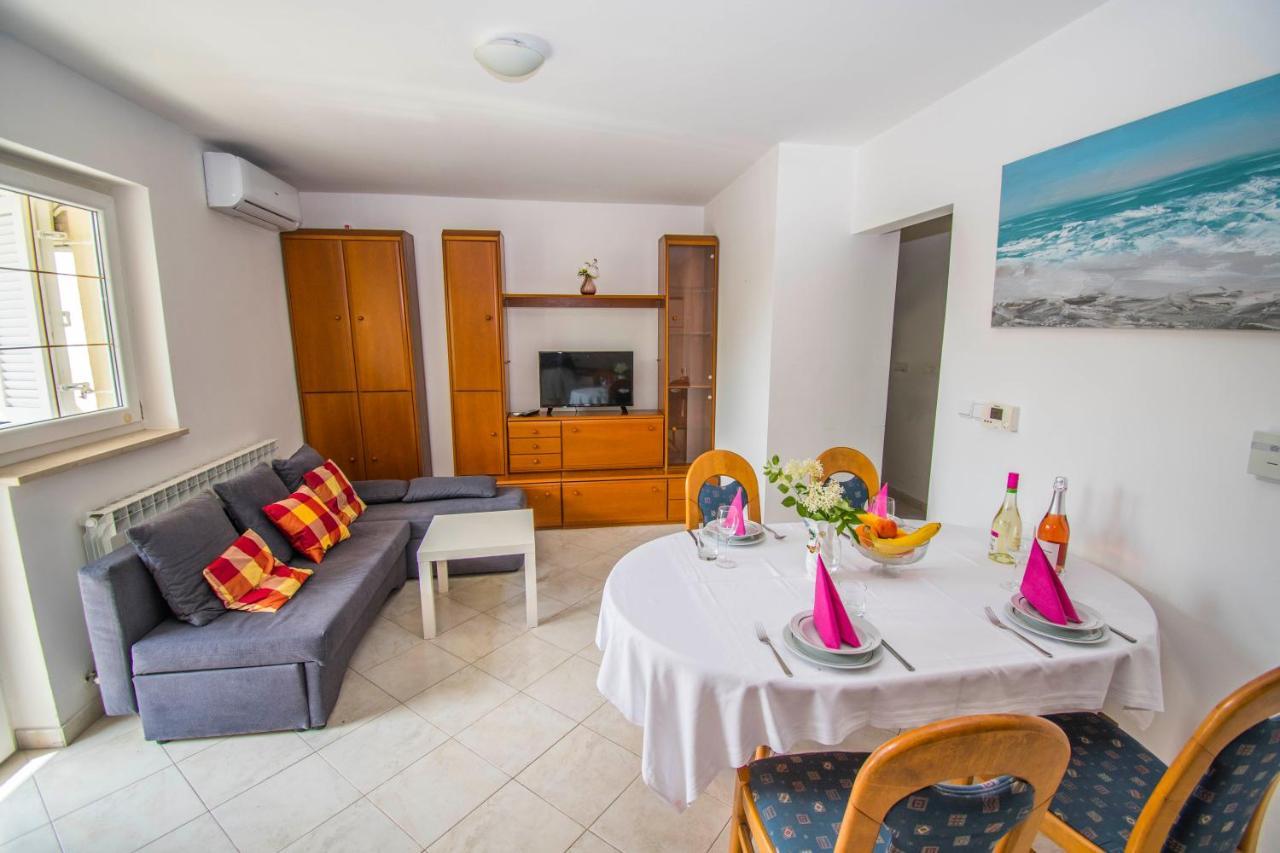 Apartments Relax Near Opatija Luaran gambar
